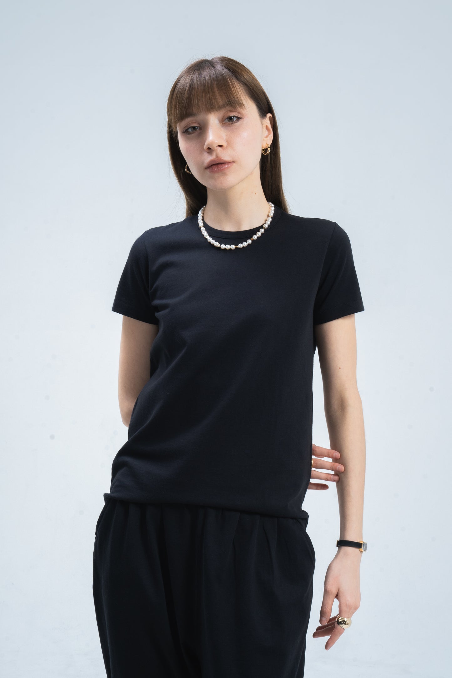 C01L(Women) | Crew Neck | Short Sleeve (Black)