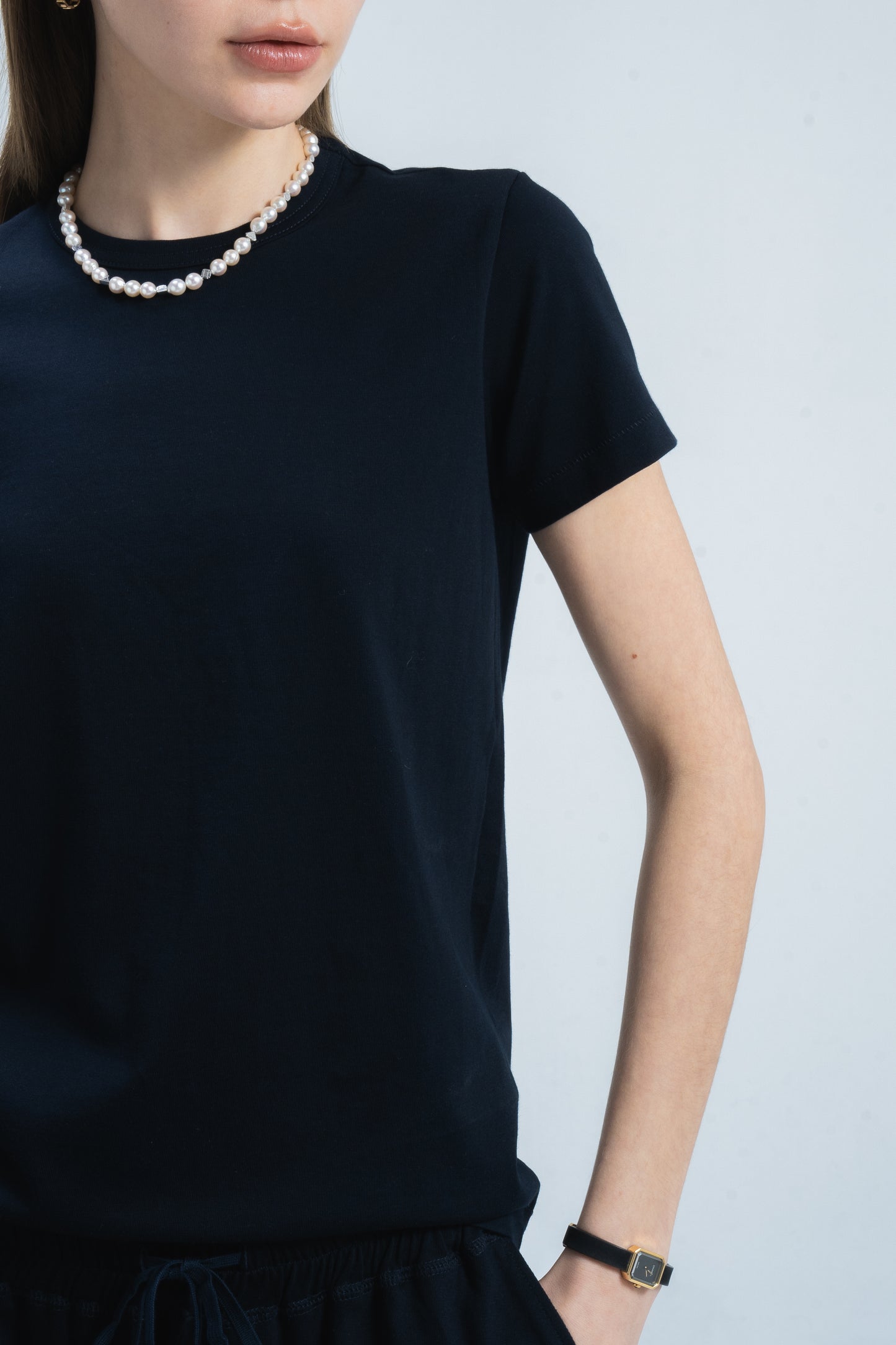 C01L(Women) | Crew Neck | Short Sleeve (Navy)